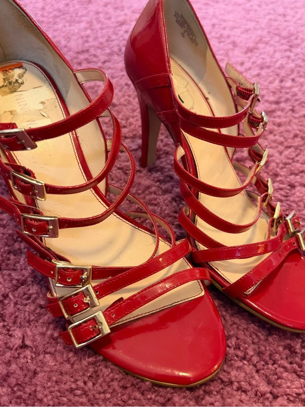 NINE WEST Red leather Strappy gold buckles high heel sandals - Size US 7
